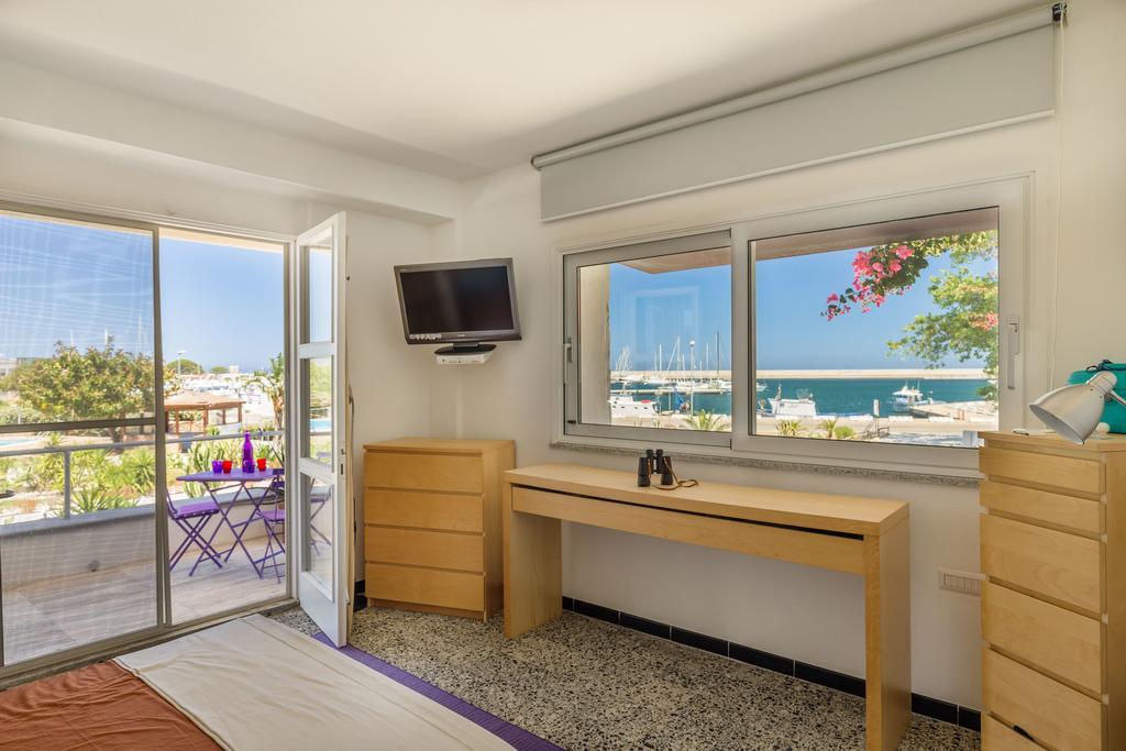 Hotel Residence Hibiscus ラ・カレッタ エクステリア 写真