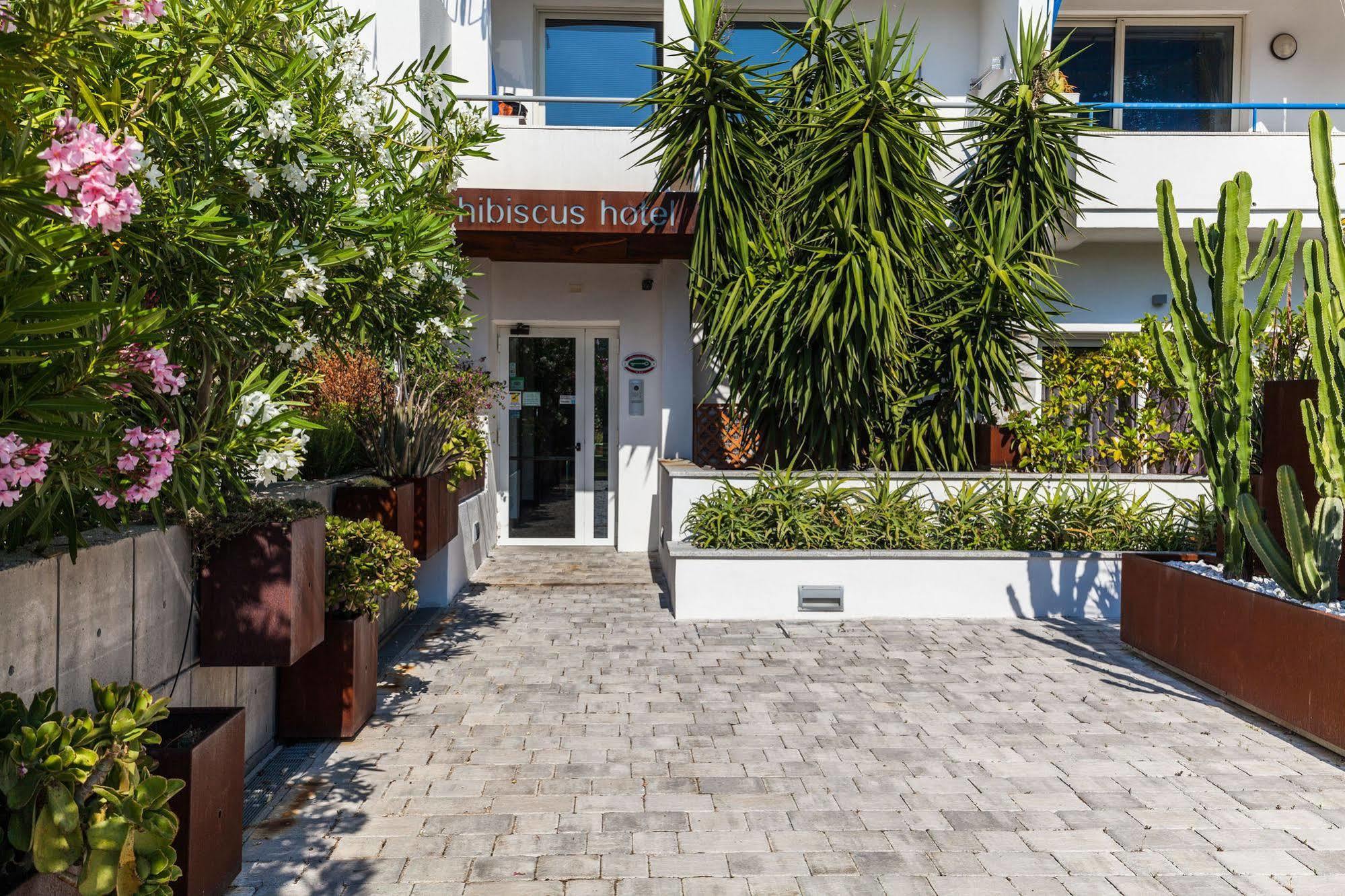 Hotel Residence Hibiscus ラ・カレッタ エクステリア 写真